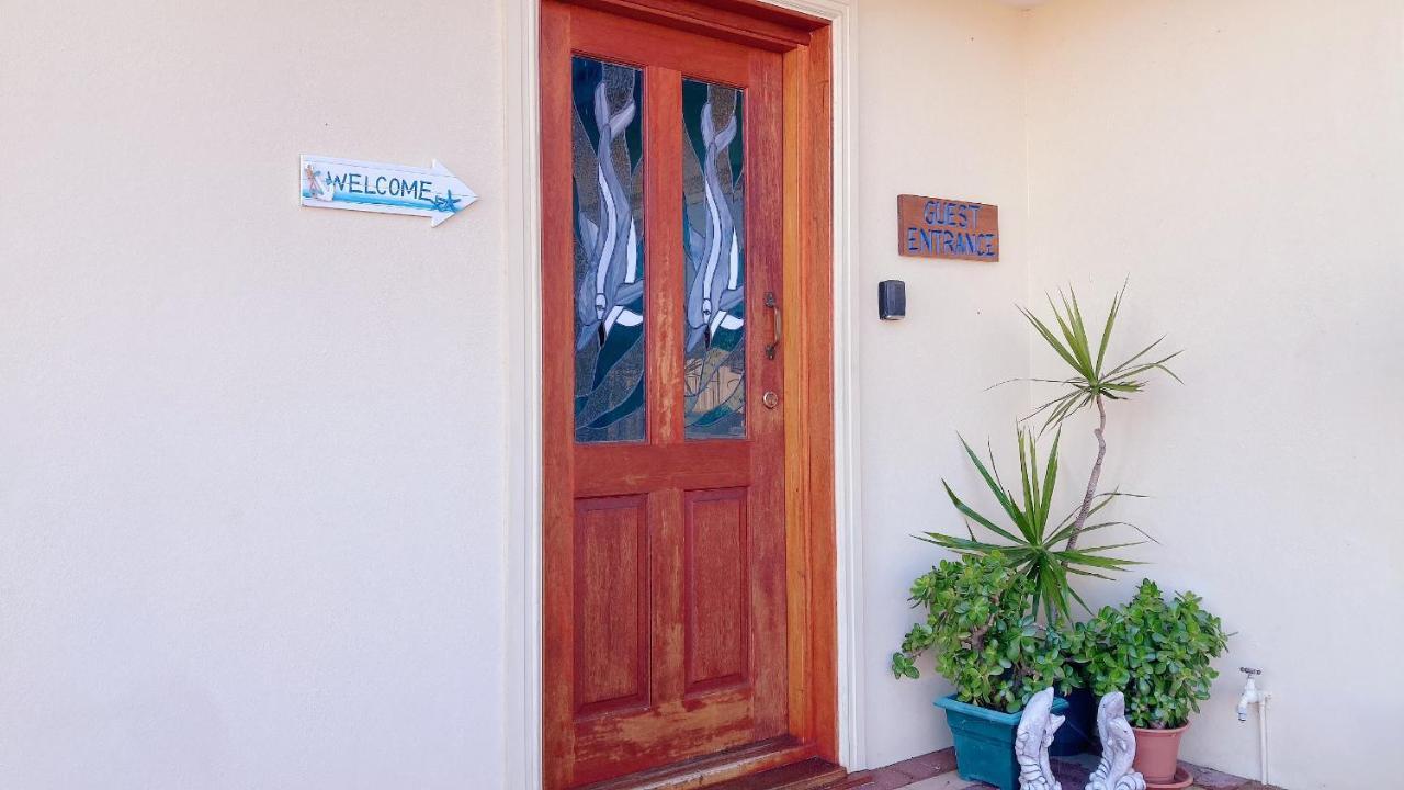The Royal Dolphin Bed & Breakfast Safety Bay Rockingham Bagian luar foto