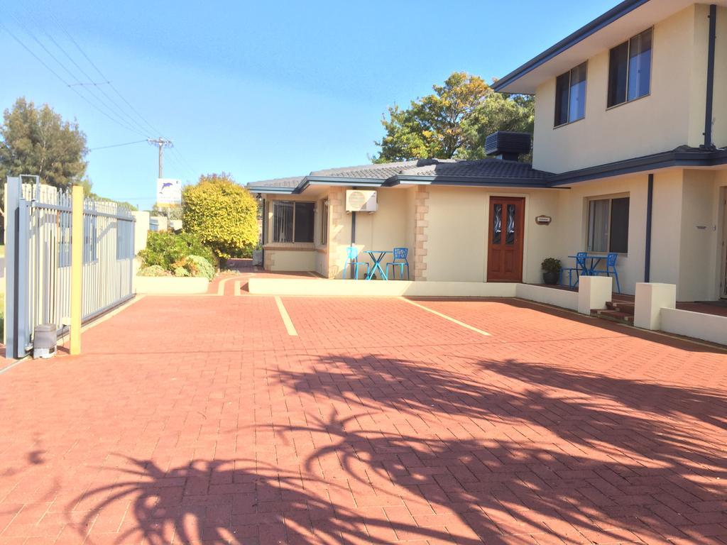 The Royal Dolphin Bed & Breakfast Safety Bay Rockingham Bagian luar foto